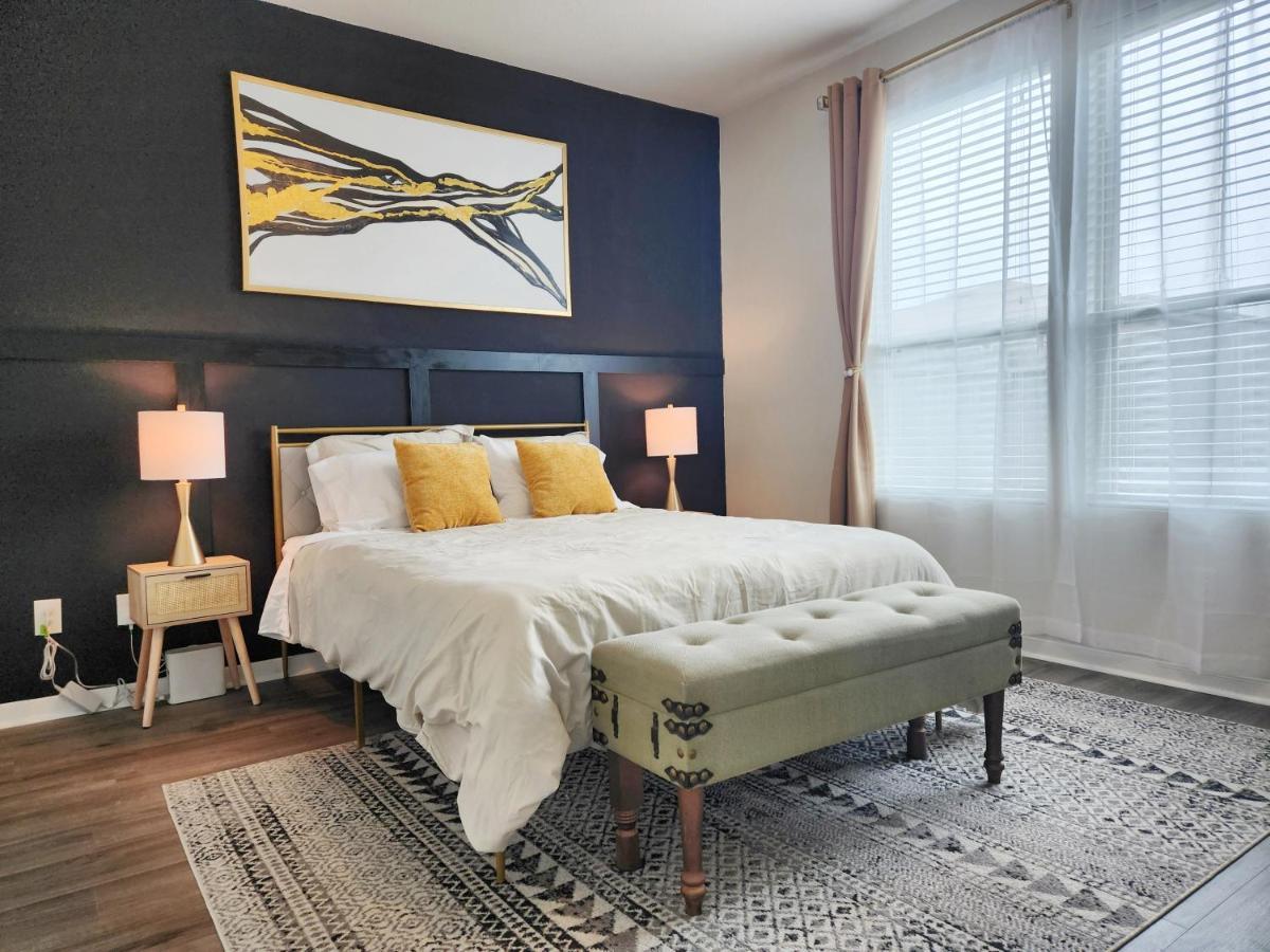 4 Bedroom Home Near Downtown Med Center Nrg Stadium Pearland Skyview Long By Ion Rentals Houston Exterior foto